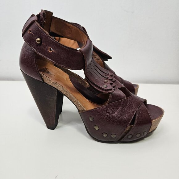 John Fluevog Rules Goodall Platform Sandals Sz 6 Dallas Brown T-strap Fringe - Picture 7 of 13